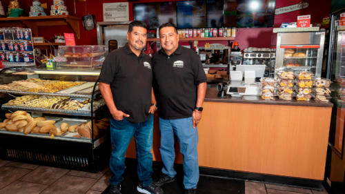 Desde Tlaxcala a California: La Inspiradora Historia de Su Pan Bakery