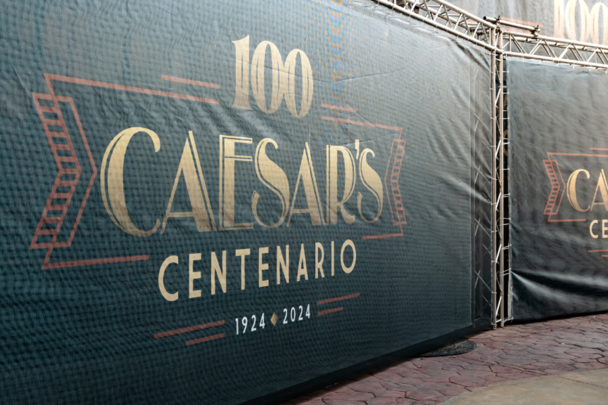 ¡Celebramos el Centenario de la Ensalada Caesar’s en Tijuana!